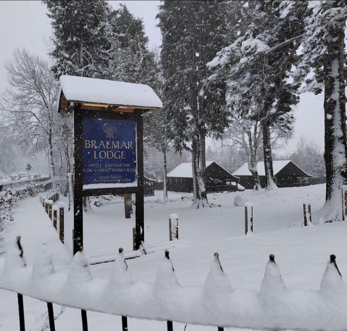Braemar Lodge Cabins Not For Profit Exterior photo